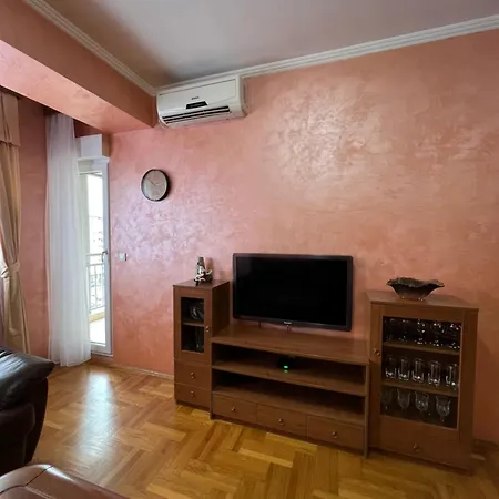 Marina Apartment *